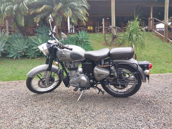 ROYAL ENFIELD CLASSIC 500 